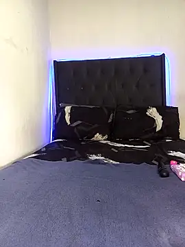 Sex bomb30 online show from March 19, 1:59 pm