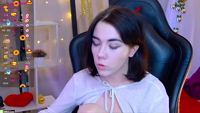 Kelly foox online show from December 20, 12:01 pm