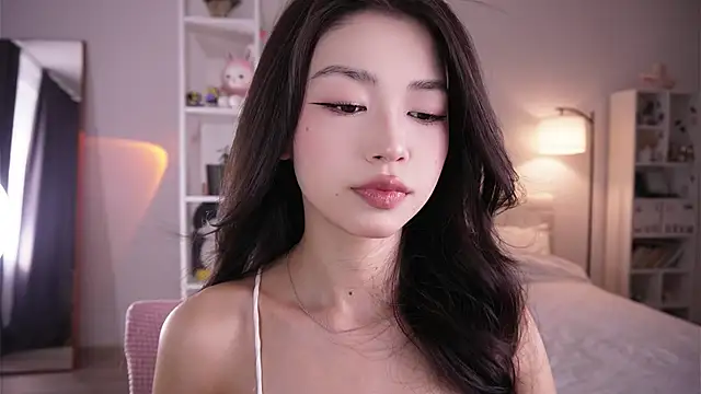 Snapshot of yourlittlesunrise_ chatting on August 7, 5:53 am yourlittlesunrise online show from August 7, 5:53 am