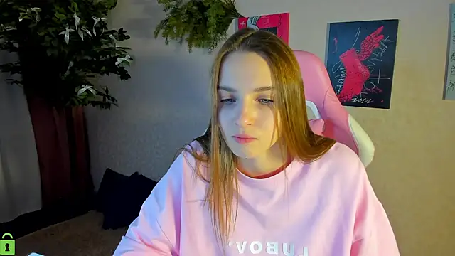 L1na Reeds online show from December 20, 1:02 am