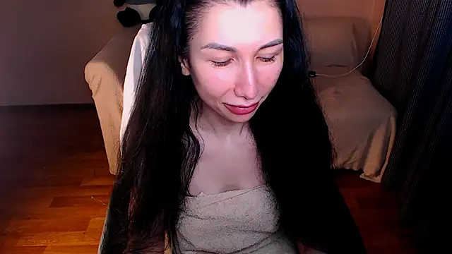 Snapshot of Fairy_elya_hot chatting on June 16, 8:11 pm Fairy elya hot online show from June 16, 8:11 pm