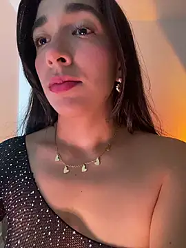 SabrinaEvanss  online show from June 18, 6:01 pm
