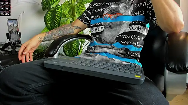 2 fire online show from November 1, 9:17 pm