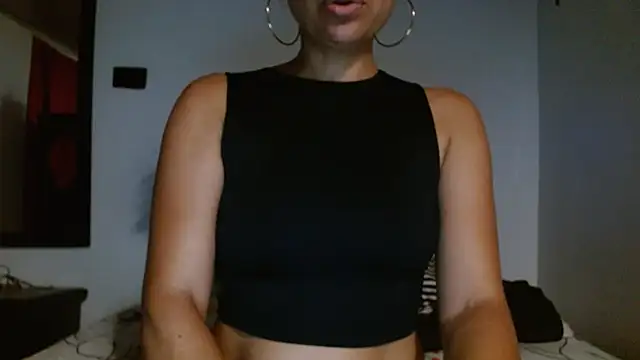 Seductress Malia online show from July 10, 4:39 am