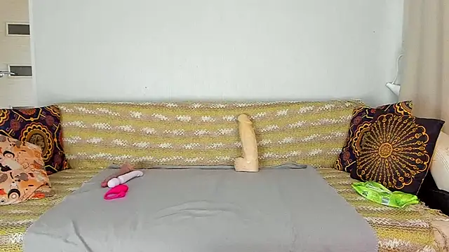 Amalia Mio online show from April 4, 9:18 am