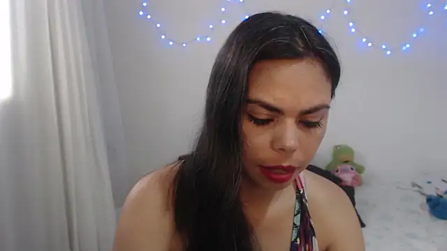 ms megan shadow online show from March 31, 8:42 pm