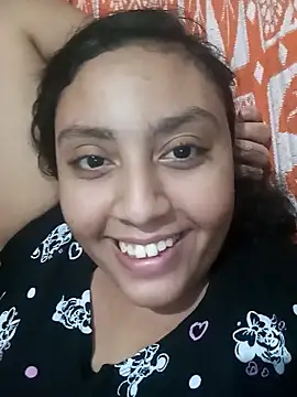 Snapshot of ZS_Oficial chatting on April 22, 12:57 am ZS Oficial online show from April 22, 12:57 am