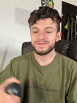 noah red online show from April 23, 1:24 pm