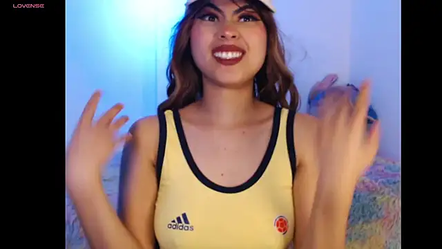 Snapshot of Eva_Feller69 chatting on October 10, 7:13 pm Eva Feller69 online show from October 10, 7:13 pm