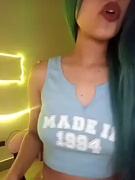 Snapshot of Eva_Feller69 chatting on November 5, 3:17 am Eva Feller69 online show from November 5, 3:17 am