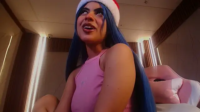 Snapshot of Eva_Feller69 chatting on December 18, 8:15 pm Eva Feller69 online show from December 18, 8:15 pm