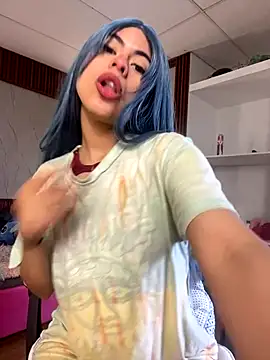 Snapshot of Eva_Feller69 chatting on December 20, 9:55 pm Eva Feller69 online show from December 20, 9:55 pm