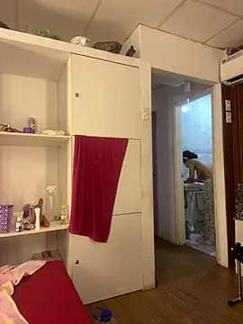 Snapshot of Eva_Feller69 chatting on February 21, 11:17 pm Eva Feller69 online show from February 21, 11:17 pm