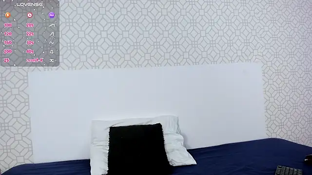 MarcelaCortes online show from April 14, 9:54 pm