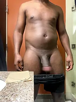 Snapshot of black_twbig chatting on January 15, 2:54 pm black twbig online show from January 15, 2:54 pm