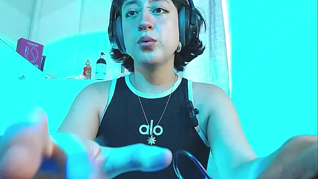 zora blue777 online show from October 18, 9:37 pm