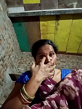 Snapshot of Nm_sanjna chatting on June 19, 2:54 pm Nm sanjna online show from June 19, 2:54 pm