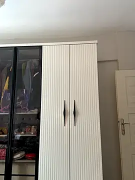 Snapshot of Teengirlmiaa chatting on December 5, 11:19 am Teengirlmiaa online show from December 5, 11:19 am