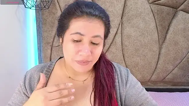 Addyy 02 online show from February 14, 1:24 am