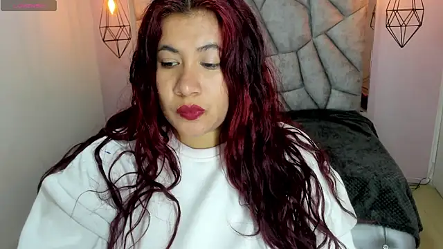 Addyy 02 online show from April 15, 7:10 pm