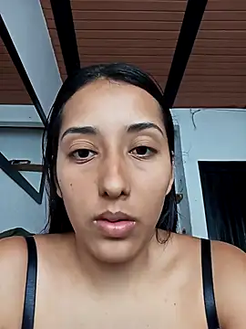 Snapshot of Queen_sofya chatting on November 5, 5:24 pm Queen sofya online show from November 5, 5:24 pm