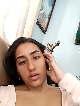 Snapshot of Queen_sofya chatting on November 8, 7:45 pm Queen sofya online show from November 8, 7:45 pm