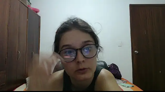 CarlaLorez online show from July 8, 11:42 pm