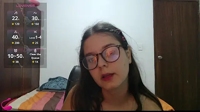 CarlaLorez online show from July 29, 3:04 am