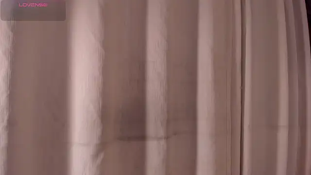 allisonpariss online show from July 12, 11:34 am