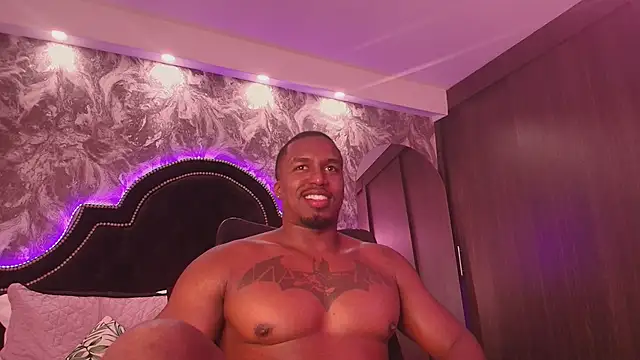 DenzelRios online show from March 5, 3:35 am