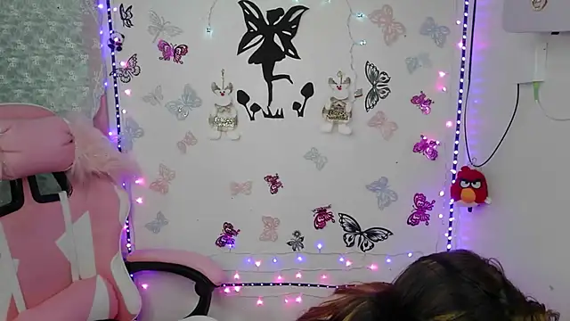 luna00bella7 online show from November 12, 2:12 am