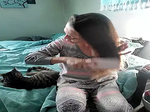 Snapshot of Cassaroll333 chatting on November 7, 3:01 pm Cassaroll333 online show from November 7, 3:01 pm