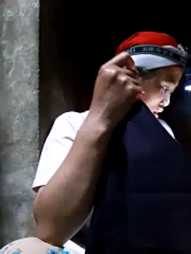 jerry-xx online show from April 18, 2:10 pm