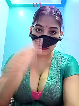 Hot radhaji online show from July 5, 9:05 am