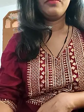 Snapshot of Janu-hasena chatting on June 6, 3:11 am Janu-hasena online show from June 6, 3:11 am