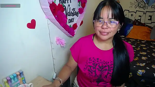 Miss  kendra  online show from May 14, 11:39 am