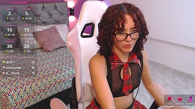 Dulcee Gaby online show from April 17, 7:17 pm