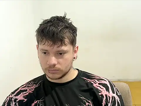 Skol 100802 online show from March 25, 5:19 pm