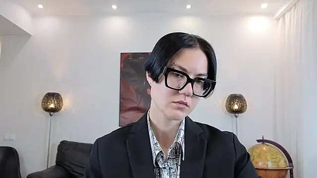 Marie Fitch online show from May 20, 4:07 am