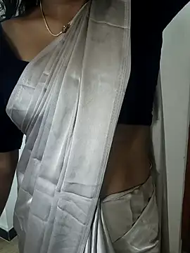 Tamilmallu-duskygirl03 online show from November 3, 6:58 am