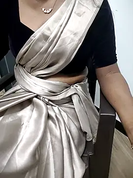 Tamilmallu-duskygirl03 online show from November 20, 6:40 pm