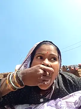 Snapshot of Co_punam chatting on January 6, 7:12 am Co punam online show from January 6, 7:12 am