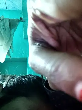 Snapshot of Co_punam chatting on January 13, 12:27 am Co punam online show from January 13, 12:27 am