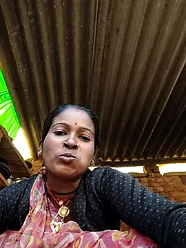 Snapshot of Co_punam chatting on February 13, 4:30 am Co punam online show from February 13, 4:30 am