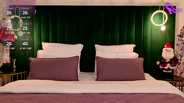 Snapshot of ClaireMathis chatting on December 19, 2:57 pm ClaireMathis online show from December 19, 2:57 pm