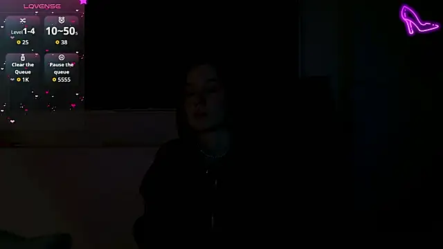 Snapshot of ClaireMathis chatting on February 24, 2:37 pm ClaireMathis online show from February 24, 2:37 pm