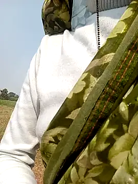 Snapshot of DirtybhabhiGoal chatting on October 16, 4:46 am DirtybhabhiGoal online show from October 16, 4:46 am