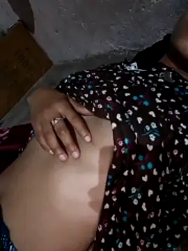 Snapshot of DirtybhabhiGoal chatting on April 7, 2:39 pm DirtybhabhiGoal online show from April 7, 2:39 pm