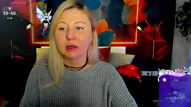 scent  of woman online show from April 15, 1:34 am