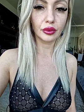 BritanyVegas online show from May 11, 12:11 pm